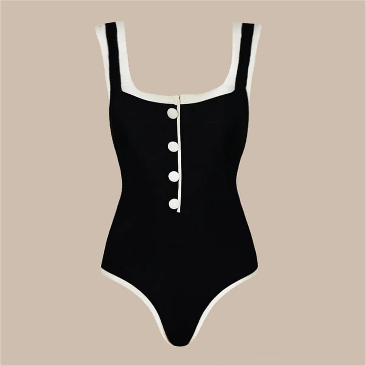 Casually Bikini With a Refined Edge