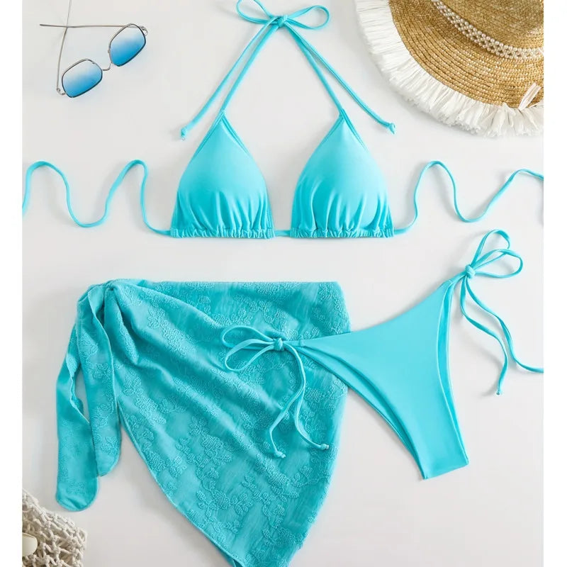 Casually Bathing Suit With a Refined Edge