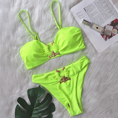 Effortlessly Bathing Suit With a Timeless Design