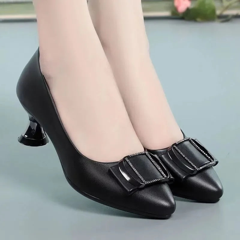 Tailored and Comfortable Orthopedic Heels