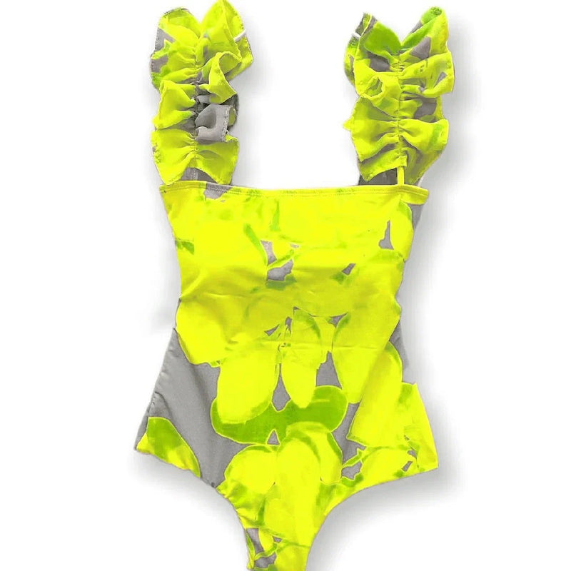 Effortlessly Bathing Suit With a Timeless Design
