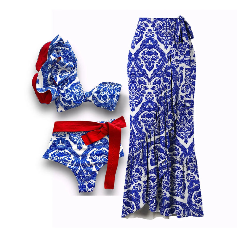 Casually Bathing Suit With a Refined Edge