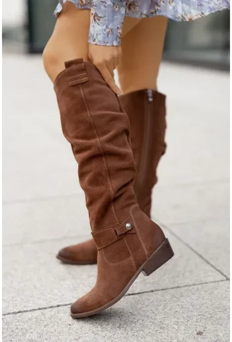 LM | Supportive orthopaedic boots