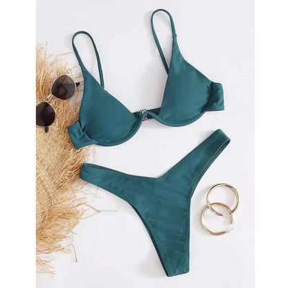 Effortlessly Bathing Suit With a Timeless Design