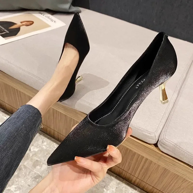 Tailored and Comfortable Orthopedic Heels