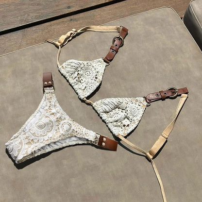 Beautifully Finished Bikini in a Timeless Design