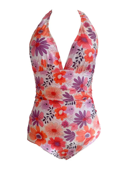 Subtly Swimsuit With a Refined Look