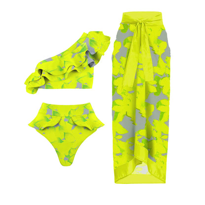 Effortlessly Bathing Suit With a Timeless Design