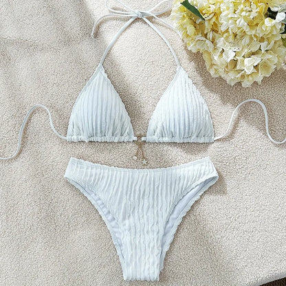 Effortlessly Bathing Suit With a Timeless Design