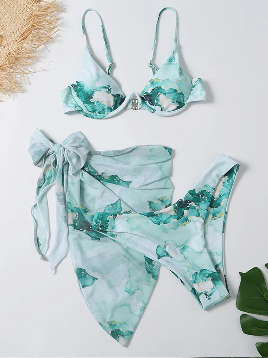 Beautifully Finished Bikini in a Timeless Design