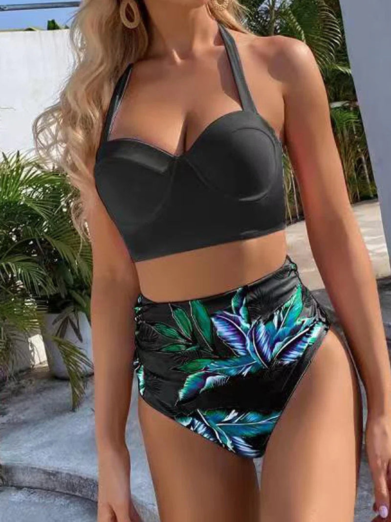 Effortlessly Bathing Suit With a Timeless Design