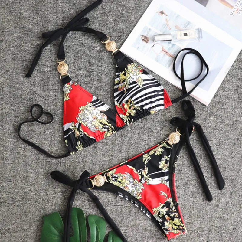 Casually Bathing Suit With a Refined Edge