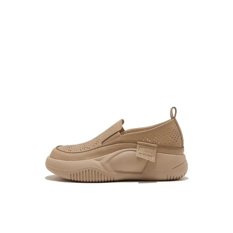 Durable and Supportive Orthopedic Sneakers