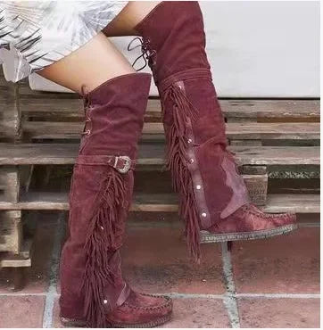 LM | Tailor-made and comfortable boots