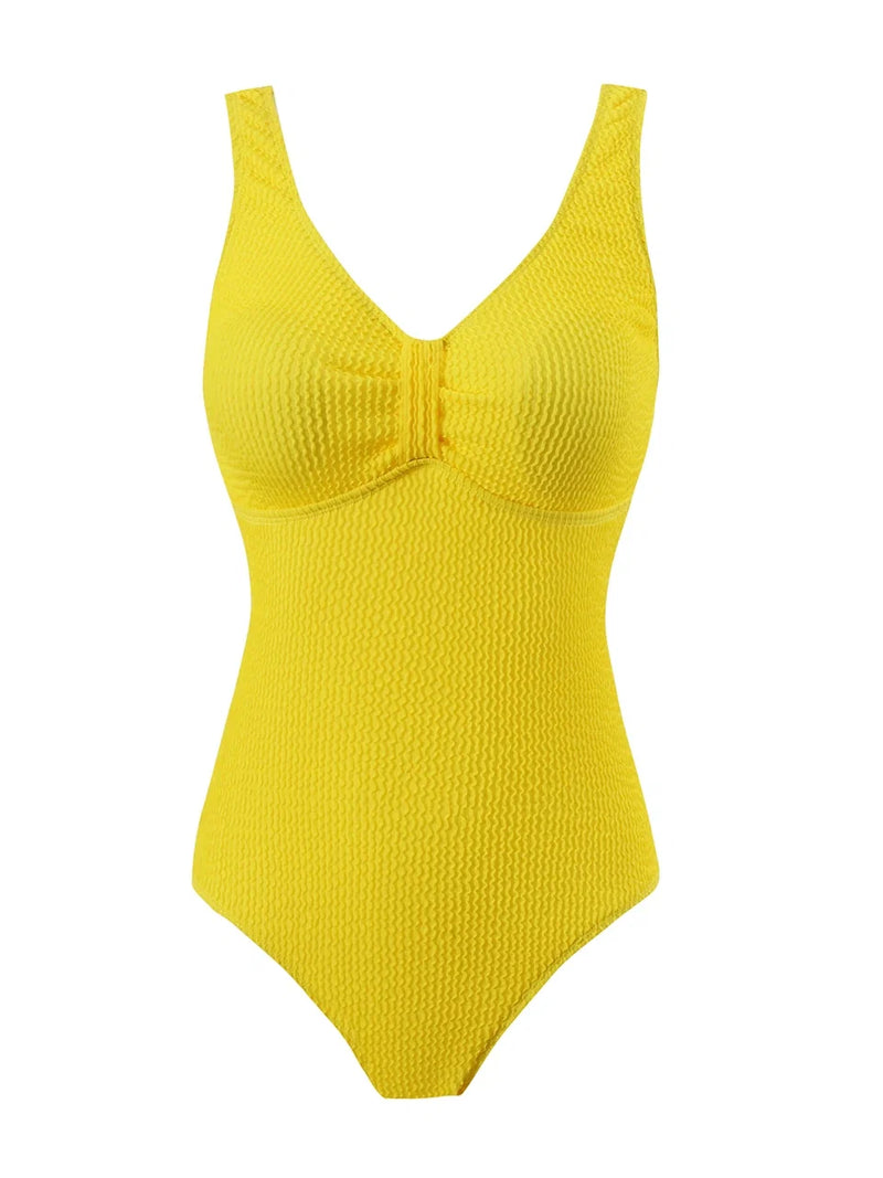 Finely Styled Monokini With a Classic Look