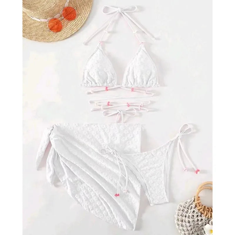 Effortlessly Bathing Suit With a Timeless Design