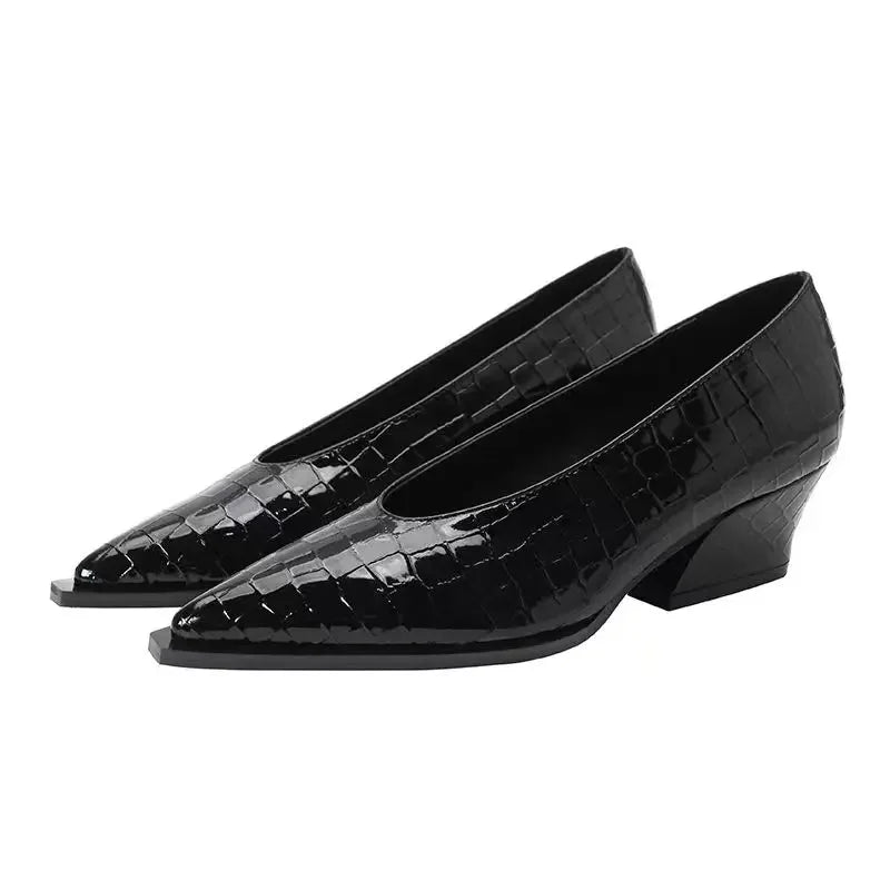 Tailored and Comfortable Orthopedic Heels