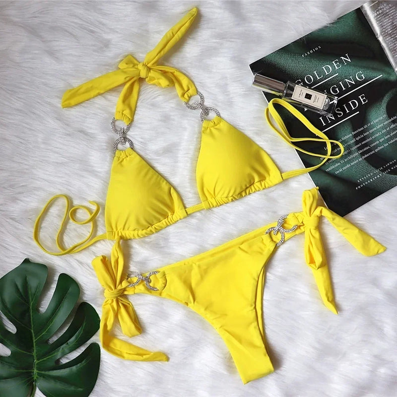 Effortlessly Bathing Suit With a Timeless Design