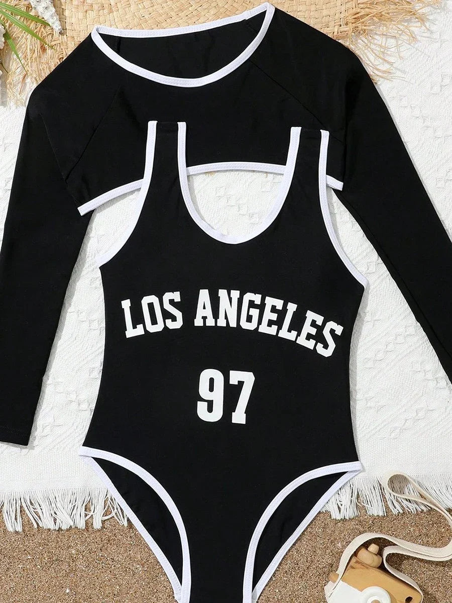 Casually Swimsuit With a Refined Edge
