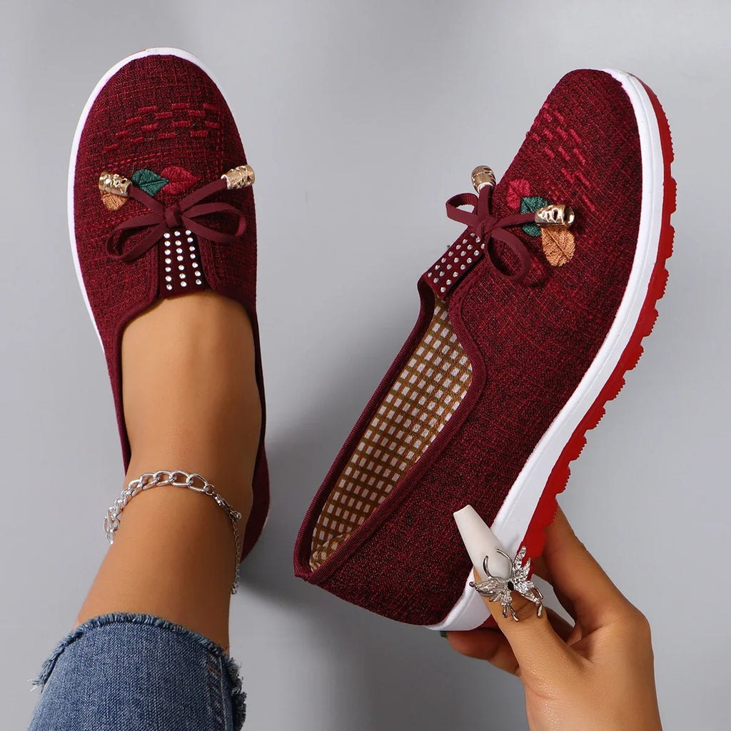 Tailored and Comfortable Orthopedic Sneakers