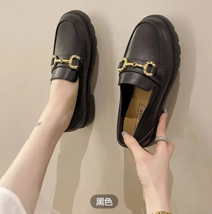 Tailored and Comfortable Orthopedic Heels