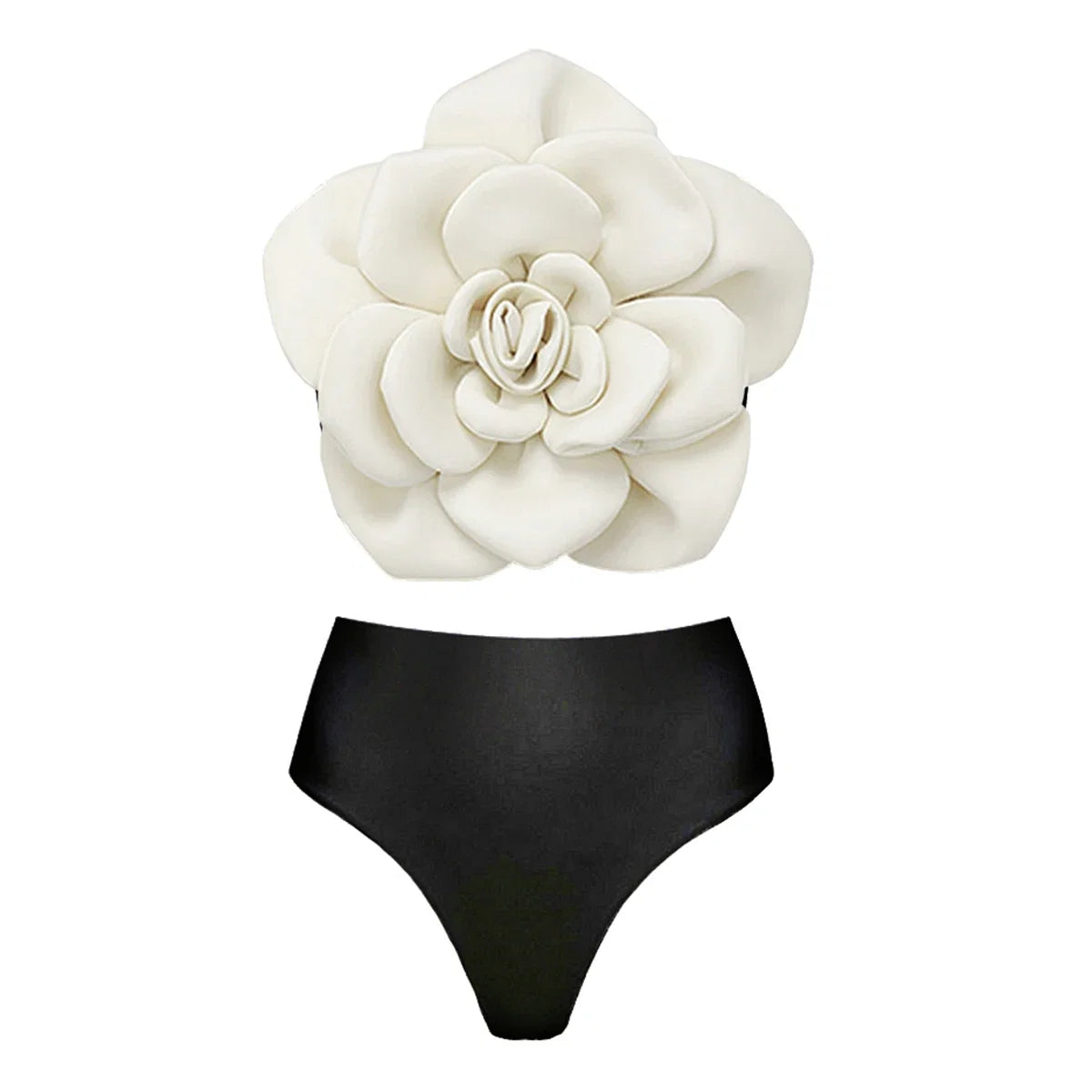 Beautifully Finished Bikini in a Timeless Design