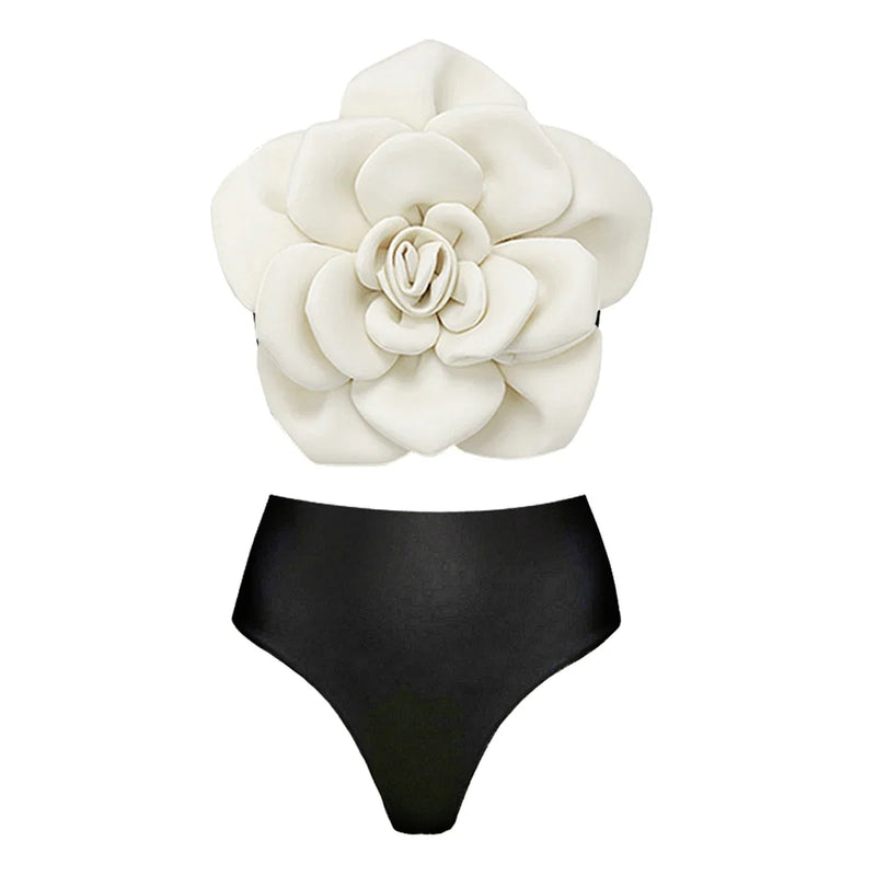 Beautifully Finished Bikini in a Timeless Design