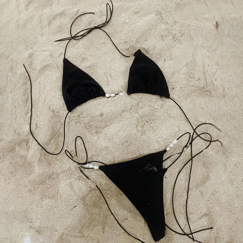 Beautifully Finished Bikini in a Timeless Design