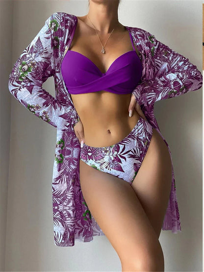 Beautifully Finished Bikini in a Timeless Design
