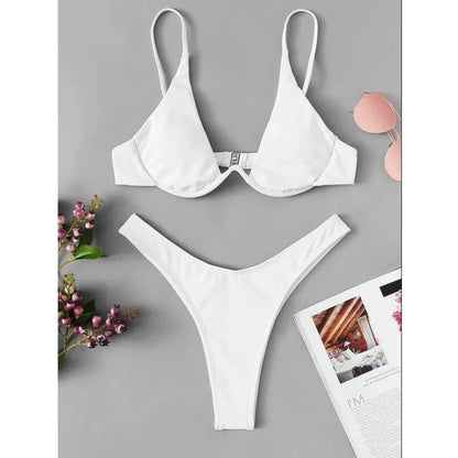 Effortlessly Bathing Suit With a Timeless Design