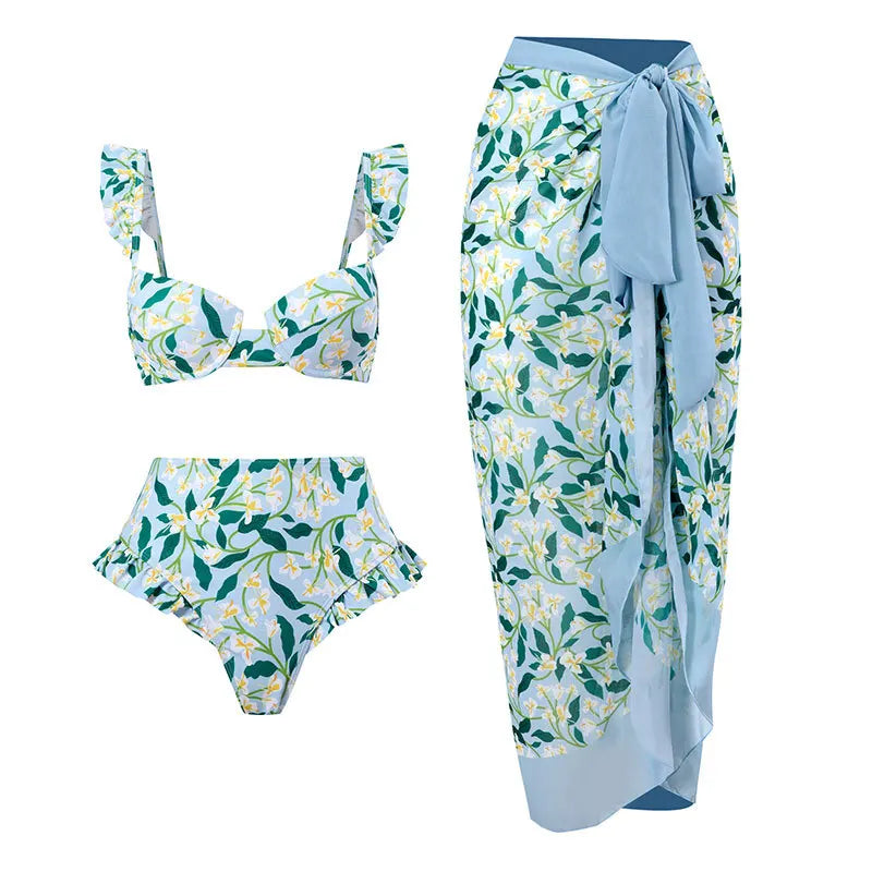 Casually Bathing Suit With a Refined Edge