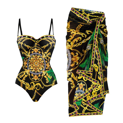 Beautifully Finished Bikini in a Timeless Design