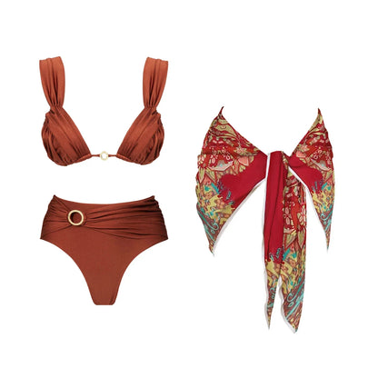 Beautifully Finished Bikini in a Timeless Design