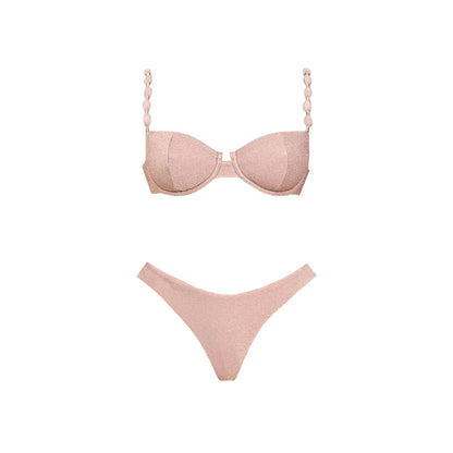 Beautifully Finished Bikini in a Timeless Design