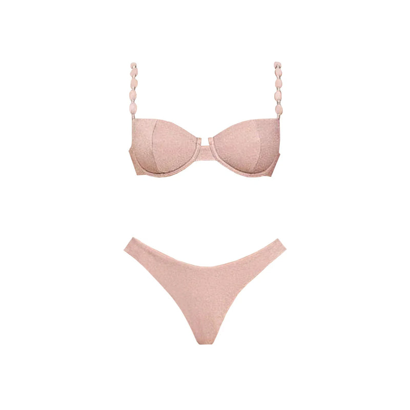Beautifully Finished Bikini in a Timeless Design