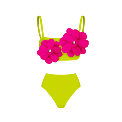 Casually Bikini With a Refined Edge