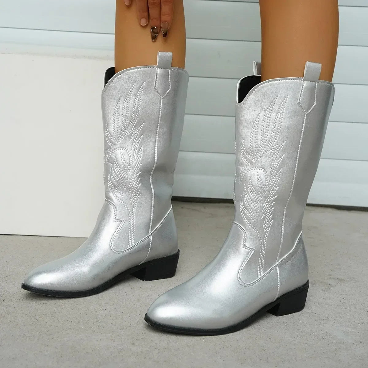 Comfortable and Fashionable Orthopedic Boots