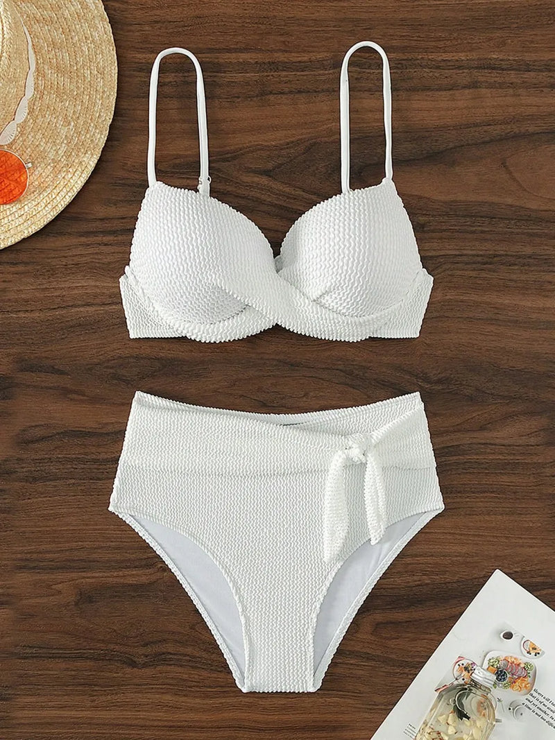 Effortlessly Bikini With a Timeless Design
