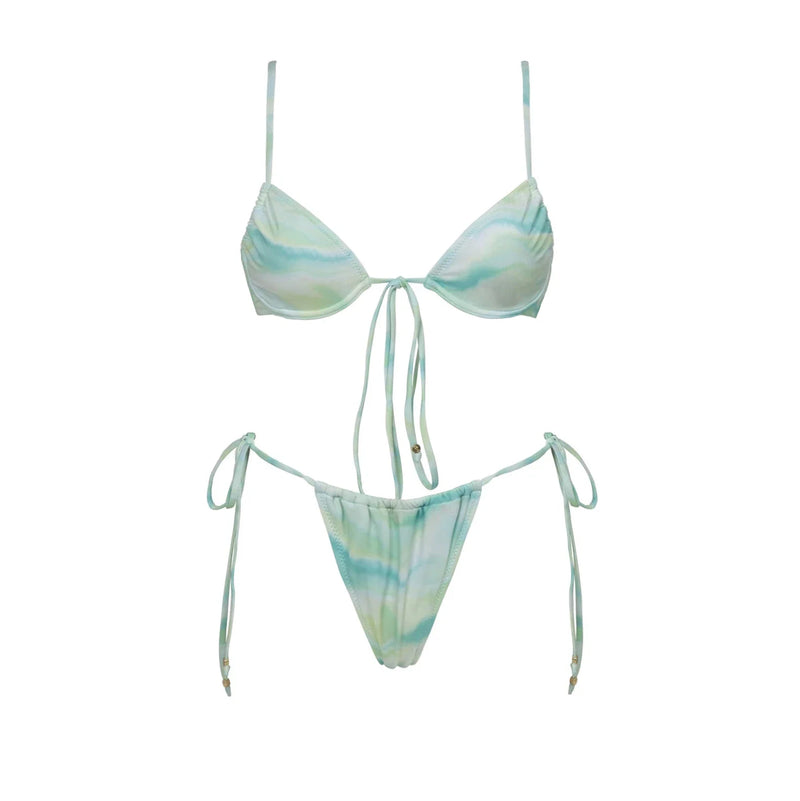 Casually Bathing Suit With a Refined Edge