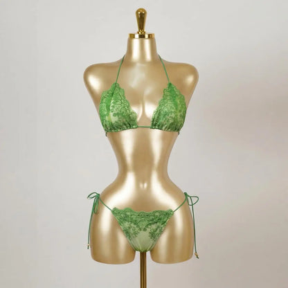 Sophisticated Bikini With a Clean Classic Look