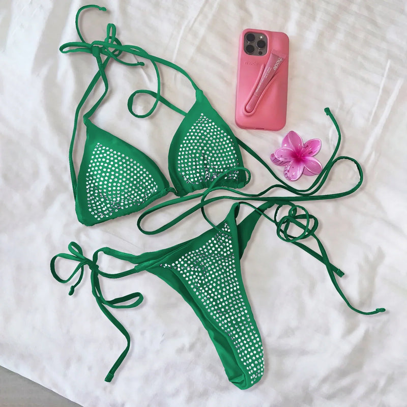 Beautifully Finished Bikini in a Timeless Design