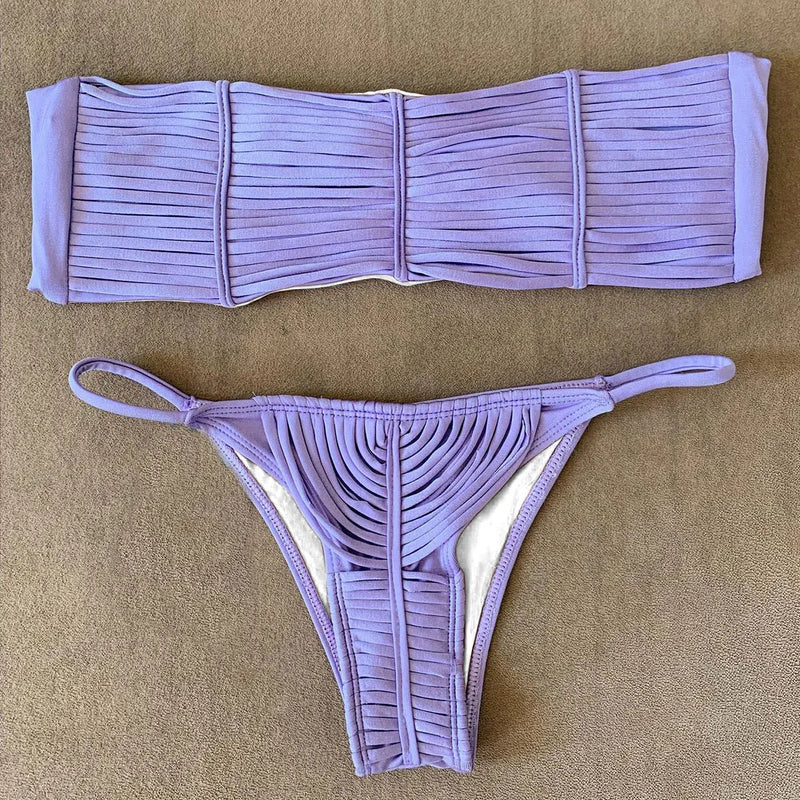 Casually Bikini With a Refined Edge