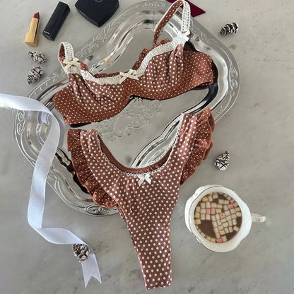 Effortlessly Bathing Suit With a Timeless Design