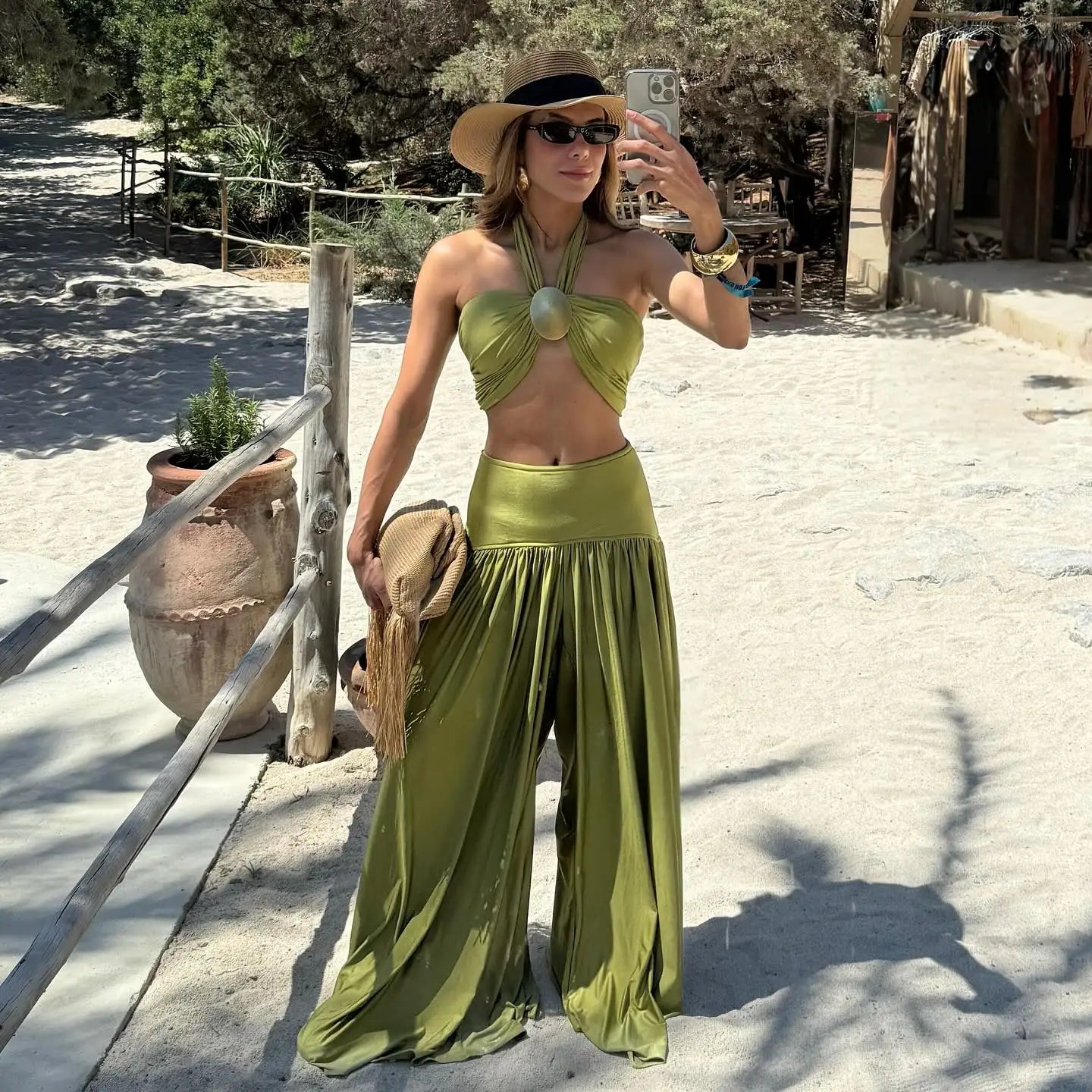 Effortlessly Bathing Suit With a Timeless Design