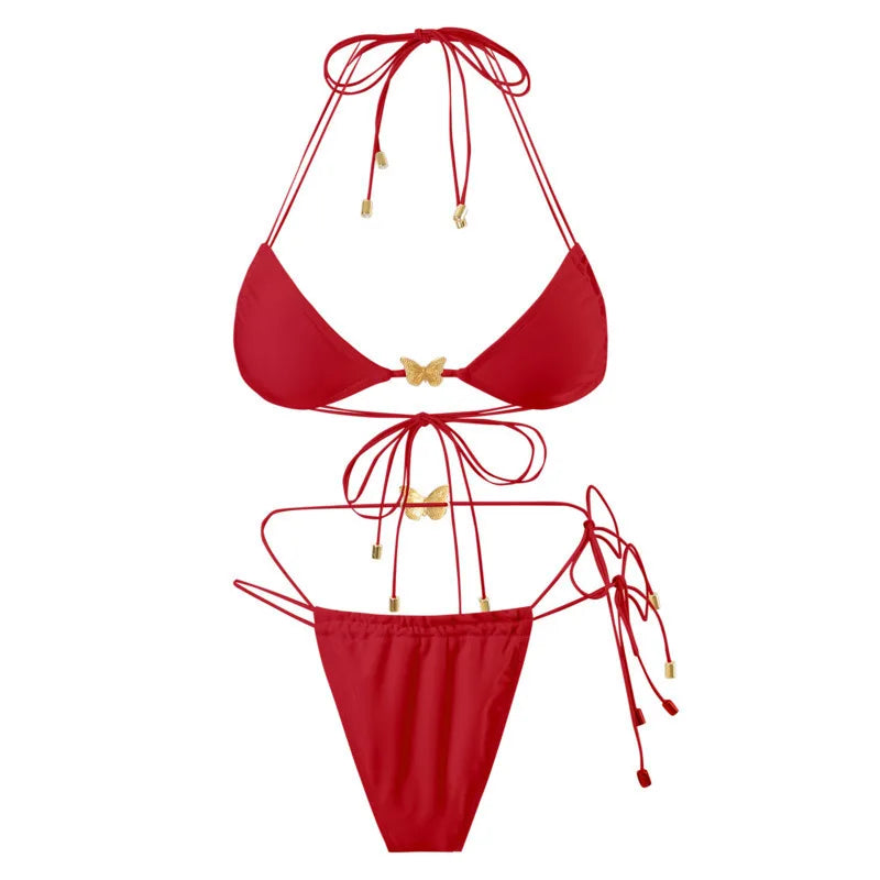 Effortlessly Bathing Suit With a Timeless Design