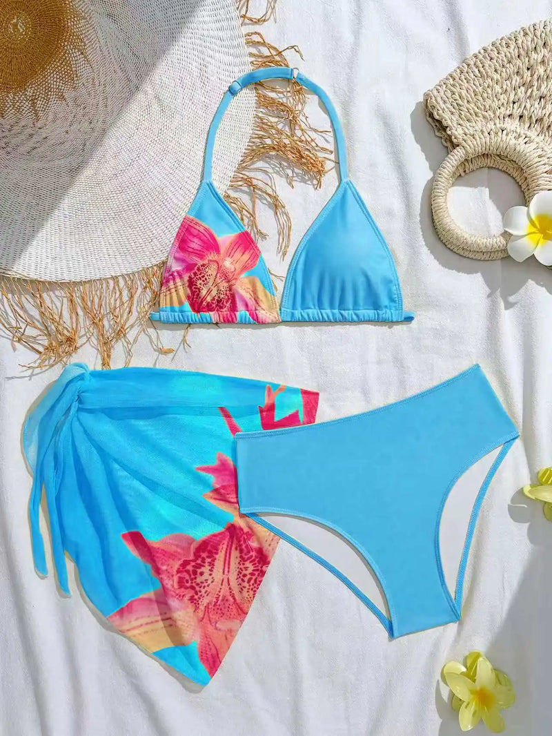 Casually Bikini With a Refined Edge