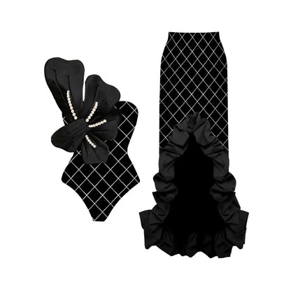 Casually Bathing Suit With a Refined Edge