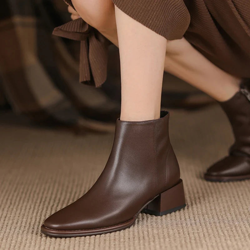 Tailored and Comfortable Orthopedic Boots