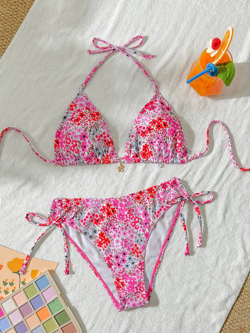 Effortlessly Bikini With a Timeless Design