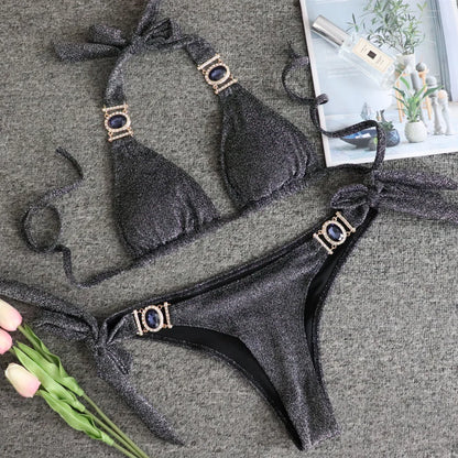 Effortlessly Bathing Suit With a Timeless Design
